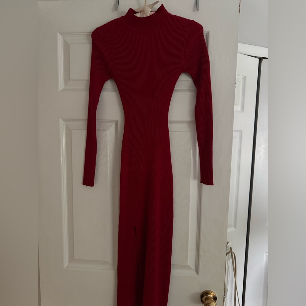 Windsor Chic Red Long Sleeve Dress